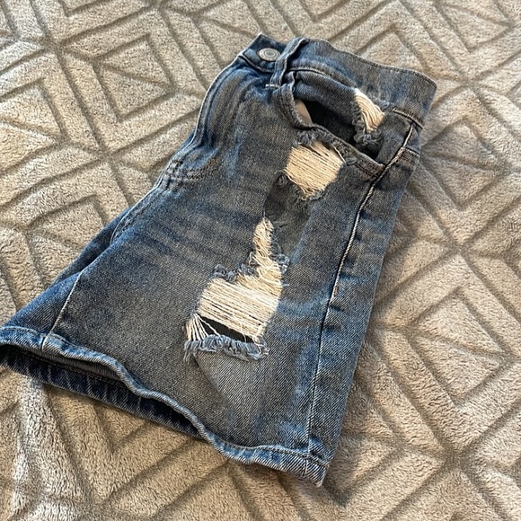 Distressed High Waisted Mom Jean Shorts Denim - Picture 2 of 3